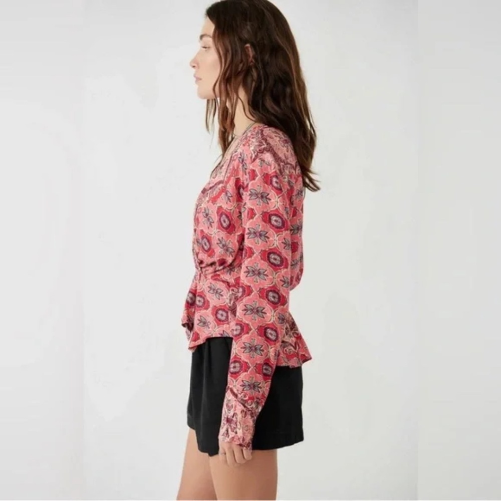Free People Falling for you surplice boho top size Medium EUC‎ - Picture 6 of 11